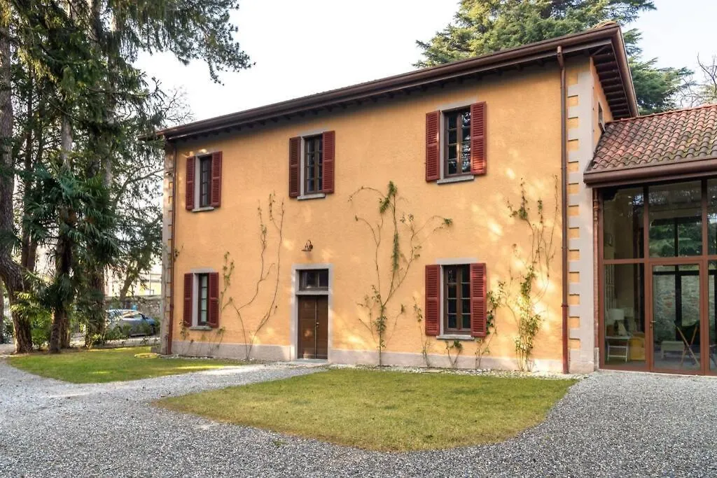 Appartamento Nel Parco Di Villa Erba Cernobbio