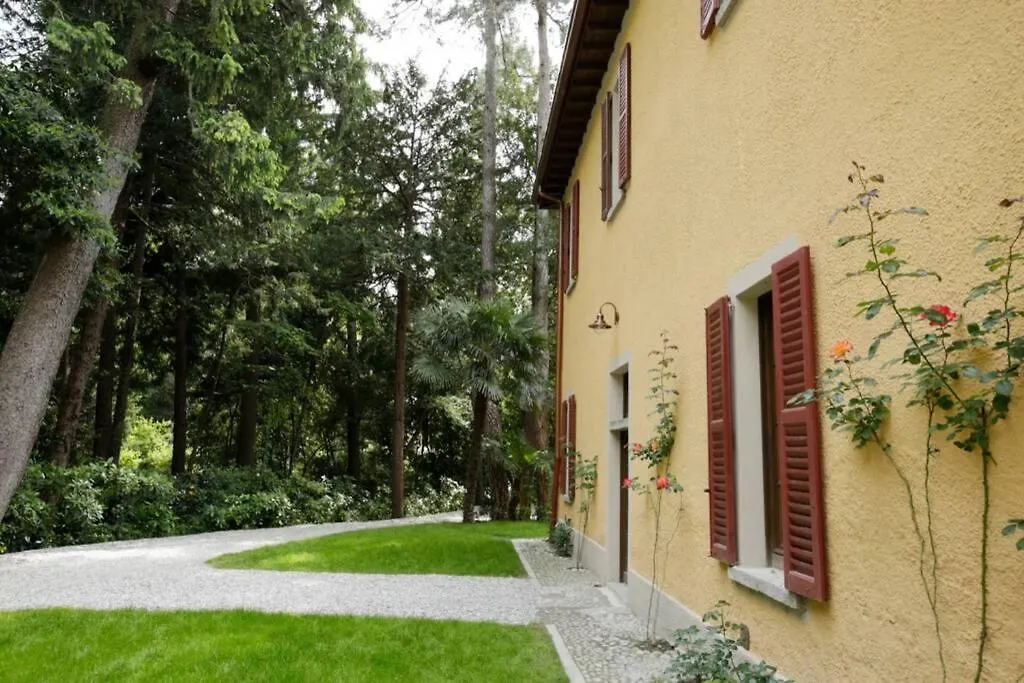 Appartamento Nel Parco Di Villa Erba Cernobbio Italien